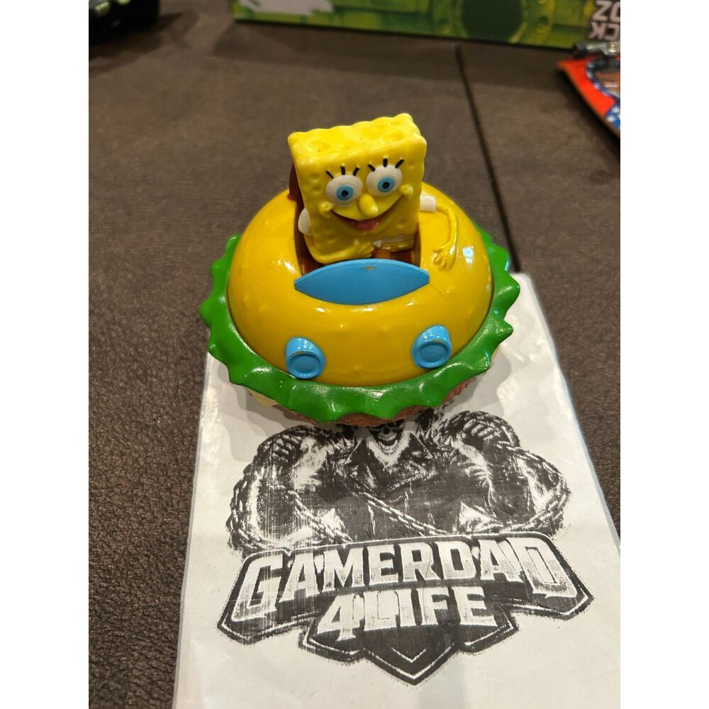 2015 small Viacom SpongeBob SquarePants Krabby Crabby Patty Wagon Vehicle Car
